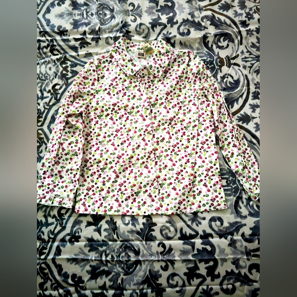 Bundle - Picture 3 of 7